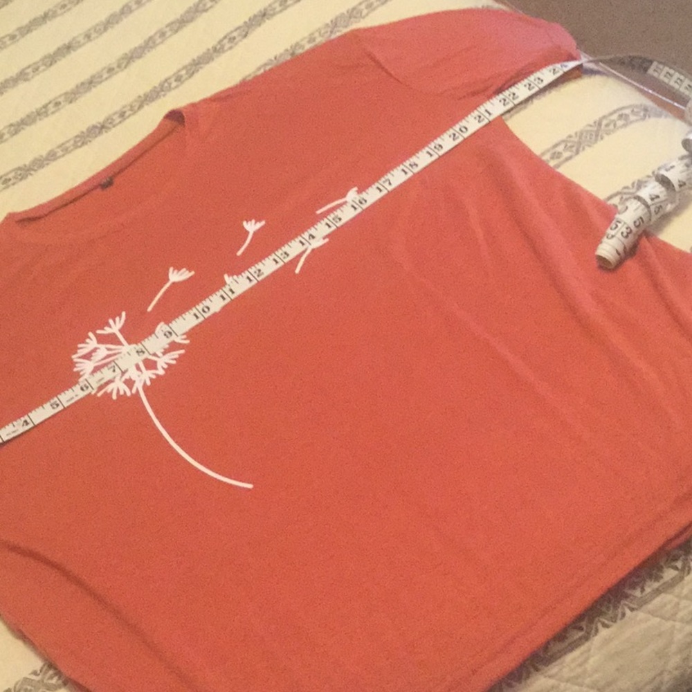 tee shirt - Picture 2 of 3